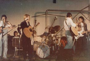 paul04.jpg (19826 bytes)